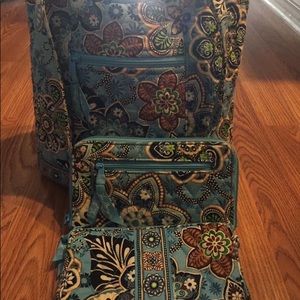 Vera Bradley Purse with Wallet and Cosmetic case